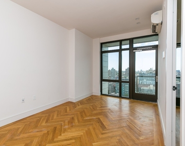 321 Wythe Place - Photo Thumbnail 4