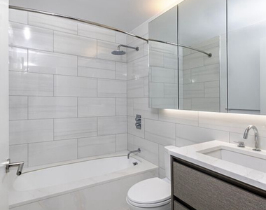 West 58th street - Photo Thumbnail 5