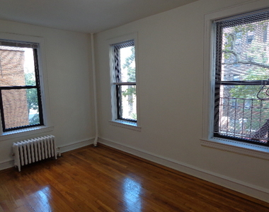 41-42 42nd Street - Photo Thumbnail 11
