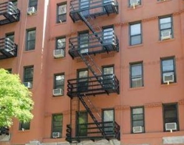 East 88th Street - Photo Thumbnail 8