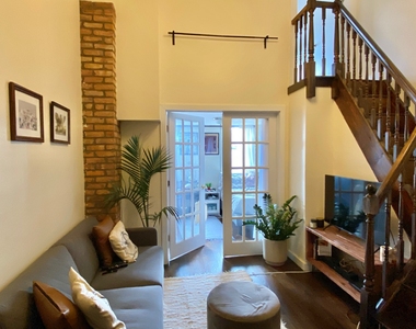 295 Maujer Street - Photo Thumbnail 9