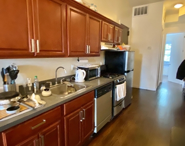 295 Maujer Street - Photo Thumbnail 6