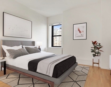 Midtown South - One room 850 - Photo Thumbnail 2