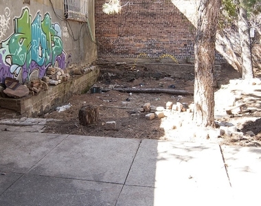 295 Maujer Street - Photo Thumbnail 6