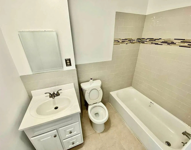624 Lafayette Avenue - Photo Thumbnail 4