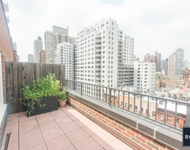 336 East 86 Street - Photo Thumbnail 6