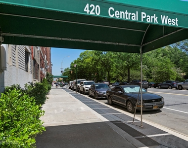 420 Central Park West - Photo Thumbnail 3