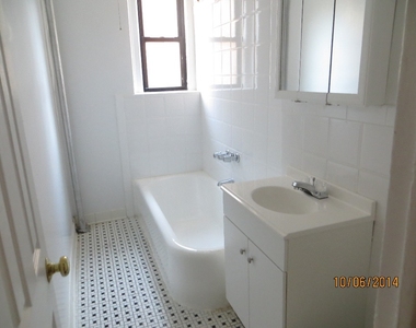 2148 Barnes Ave - Photo Thumbnail 6