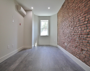 2517 Bedford Ave - Photo Thumbnail 2