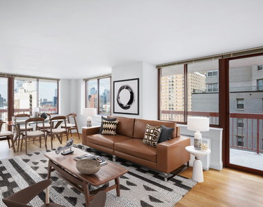 260 West 52 St - Photo Thumbnail 4