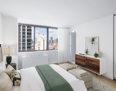 260 West 52 St - Photo Thumbnail 1