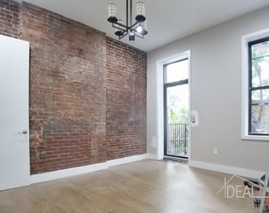 1022 Bedford Avenue - Photo Thumbnail 7