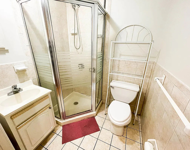 67-27 Exeter Street - Photo Thumbnail 9