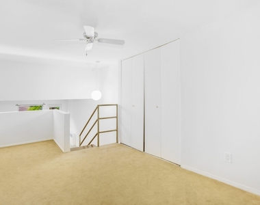 211 Thompson Street, Apt. Lc - Photo Thumbnail 1