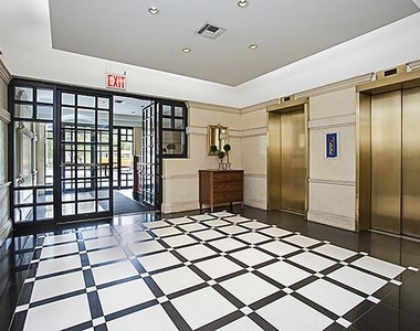 116 Central Park South  - Photo Thumbnail 4