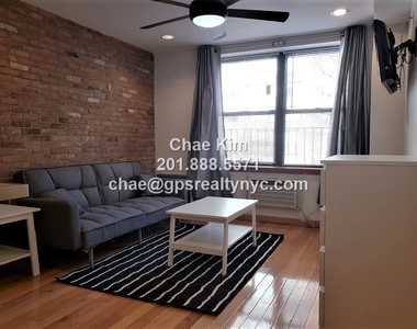 138 East 31st Street - Photo Thumbnail 0