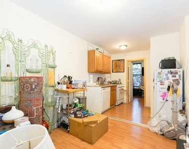 700 Sackett St  - Photo Thumbnail 0