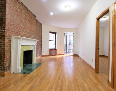 306 West 73rd Street - Photo Thumbnail 3