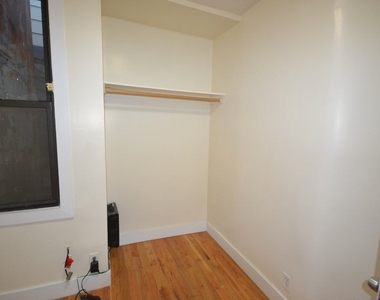 626 Manhattan Ave - Photo Thumbnail 0