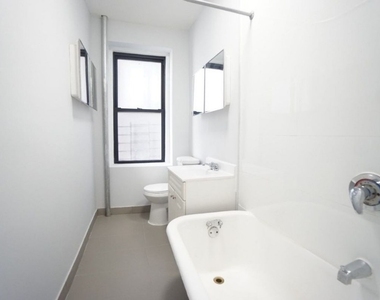 409 West 129 - Photo Thumbnail 2