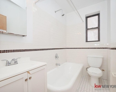 583 West 215 Street 9D - Photo Thumbnail 7