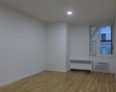 104 East 31st Street  - Photo Thumbnail 3