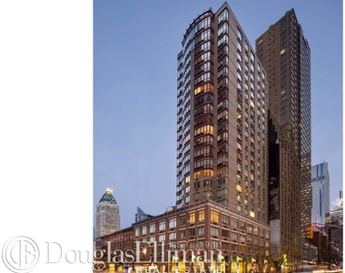 360 West 43rd St - Photo Thumbnail 12