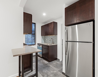 601 West 140th Street - Photo Thumbnail 2