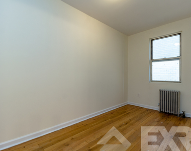 652 Brooklyn Avenue - Photo Thumbnail 7