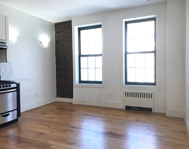 220 Bushwick Avenue - Photo Thumbnail 2