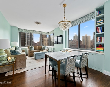 300 East 85th St - Photo Thumbnail 1