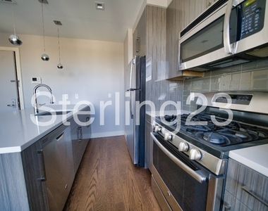 27-18 Hoyt Ave South, Astoria, Ny 11102 - Photo Thumbnail 1