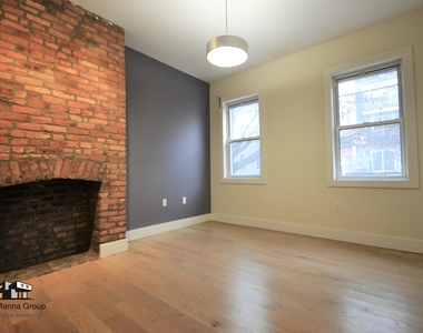 153 Withers St - Photo Thumbnail 5