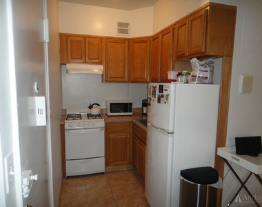 227 E 60th St. - Photo Thumbnail 4