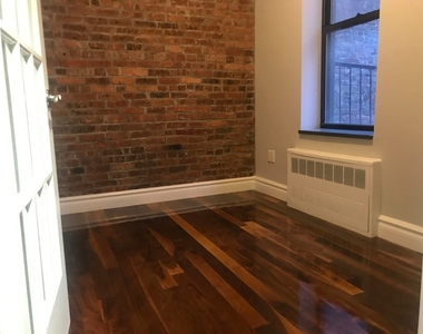 1590 Lexington avenue - Photo Thumbnail 9