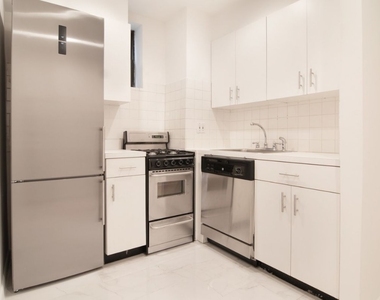 150 West 58th Street, Apt. 11C - Photo Thumbnail 8