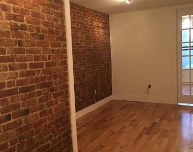 643 Franklin Ave  - Photo Thumbnail 11