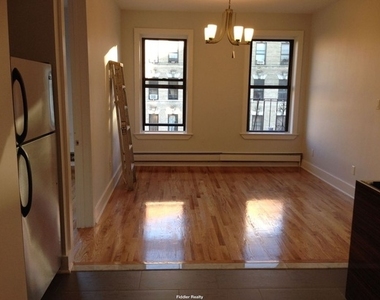 220 Roebling St Apt 8 - Photo Thumbnail 3