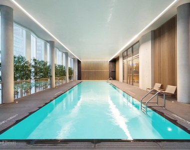 100 East 53rd St - Photo Thumbnail 16