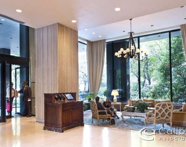 East 56th Street - Photo Thumbnail 0