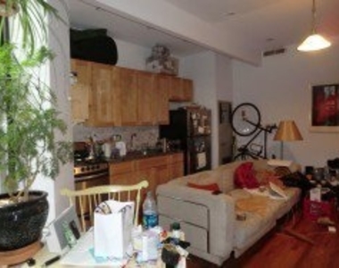 654 Park Pl - Photo Thumbnail 0