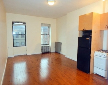 140 West 75 Street - Photo Thumbnail 2