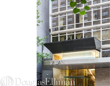 300 East 55th St - Photo Thumbnail 9