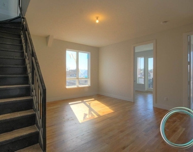 854 Metropolitan Avenue - Photo Thumbnail 0