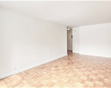 YOU CAN HAVE IT ALL ! -Space, Sun-drenched , location price  - Photo Thumbnail 0
