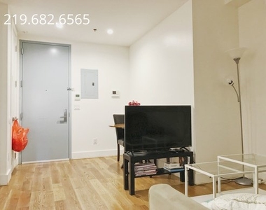 810 Flushing Avenue - Photo Thumbnail 1