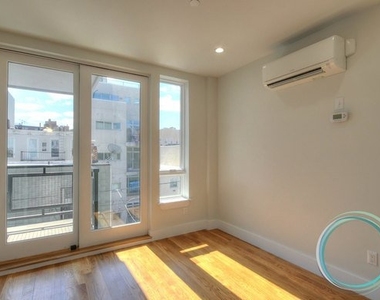 852 Metropolitan Avenue - Photo Thumbnail 3