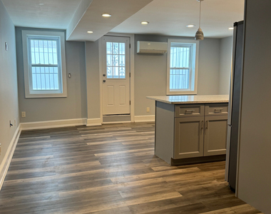 37-3 27th Street - Photo Thumbnail 10