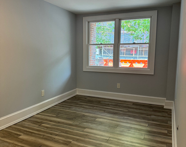 37-3 27th Street - Photo Thumbnail 15
