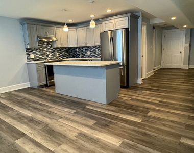 37-3 27th Street - Photo Thumbnail 1